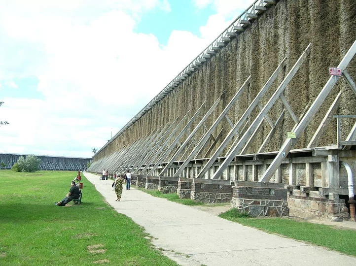 Tężnie solankowe w Ciechocinku