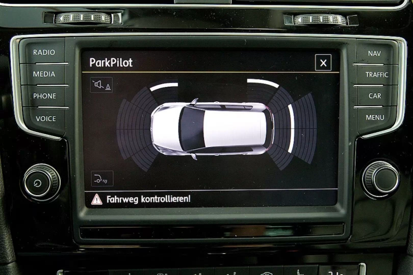 System Park Assist. Czym jest i jak działa asystent parkowania? / fot. Wikimedia