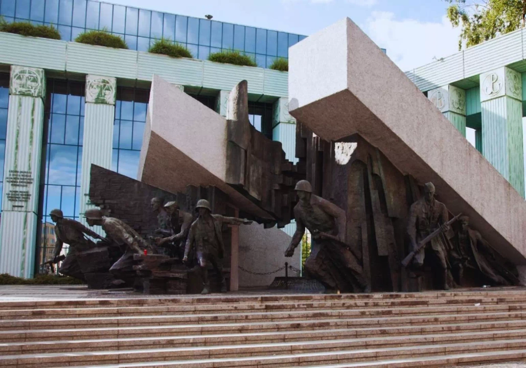 Warszawa samochodem / fot. Canva.com