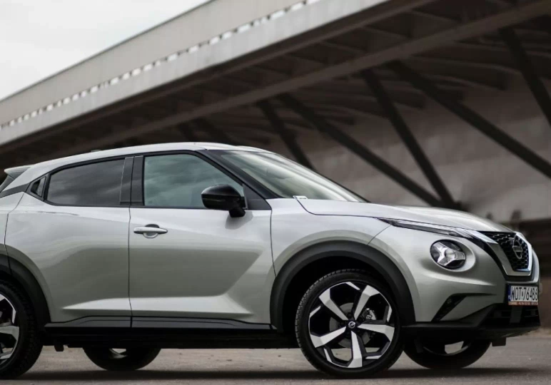 Samoch&oacute;d typu SUV na wynajem w CarFree